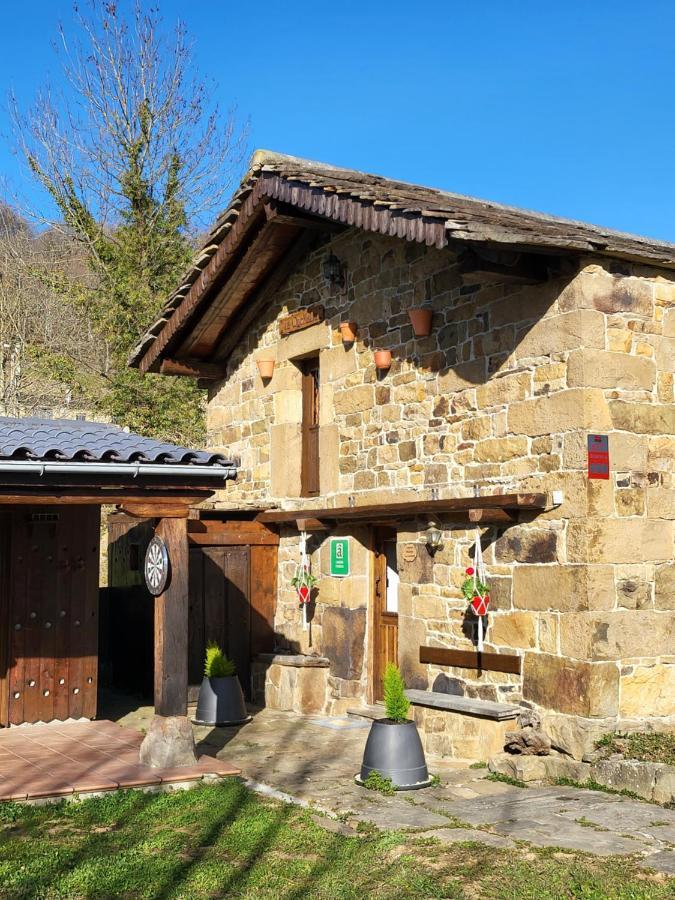 Cabana Pasiega La Quemada San Pedro Del Romeral Ngoại thất bức ảnh